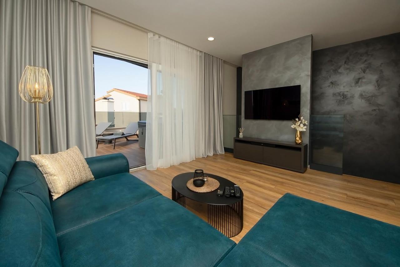 Luxury Apartment Vista Del Sole ชิเบนิก ภายนอก รูปภาพ