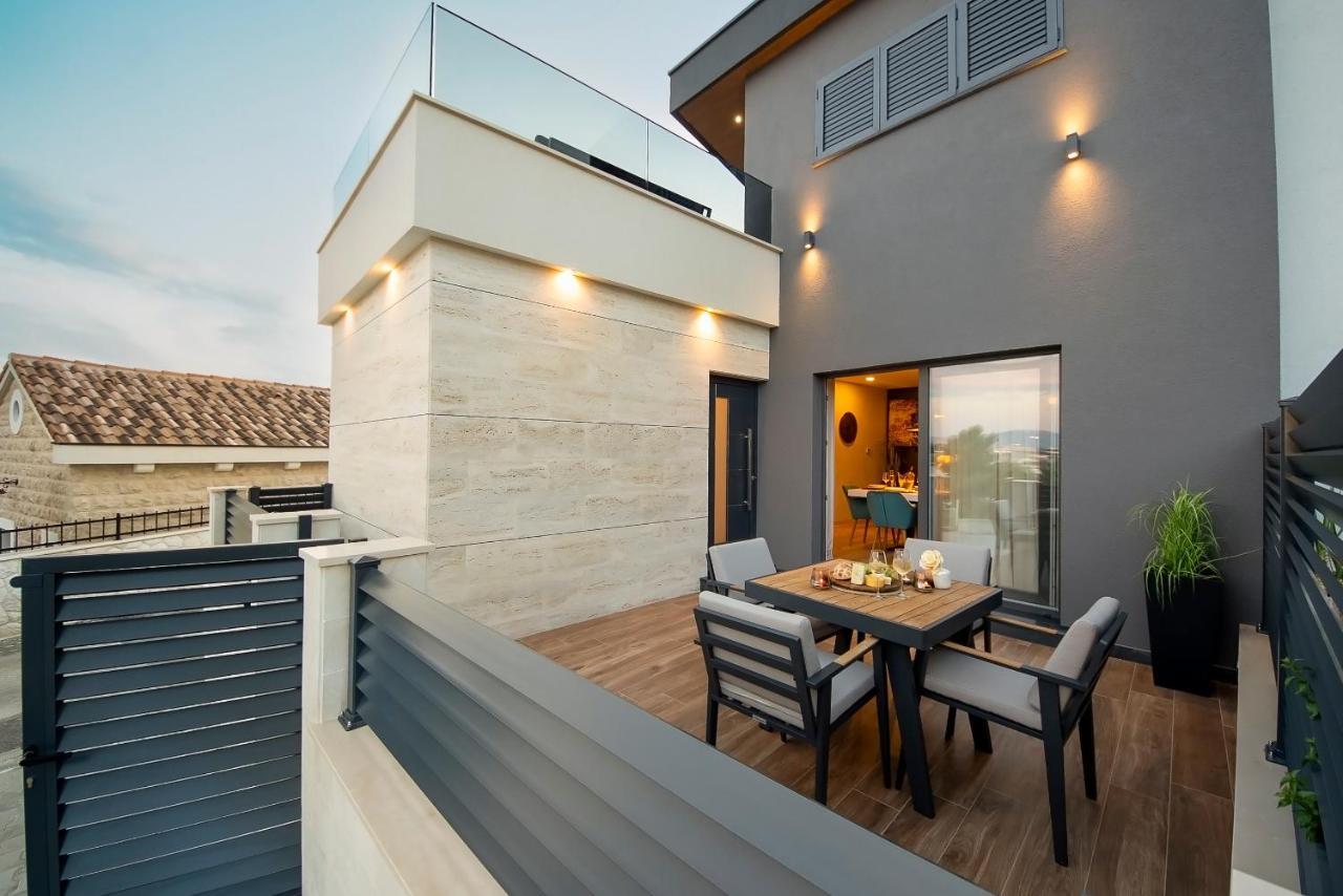 Luxury Apartment Vista Del Sole ชิเบนิก ภายนอก รูปภาพ