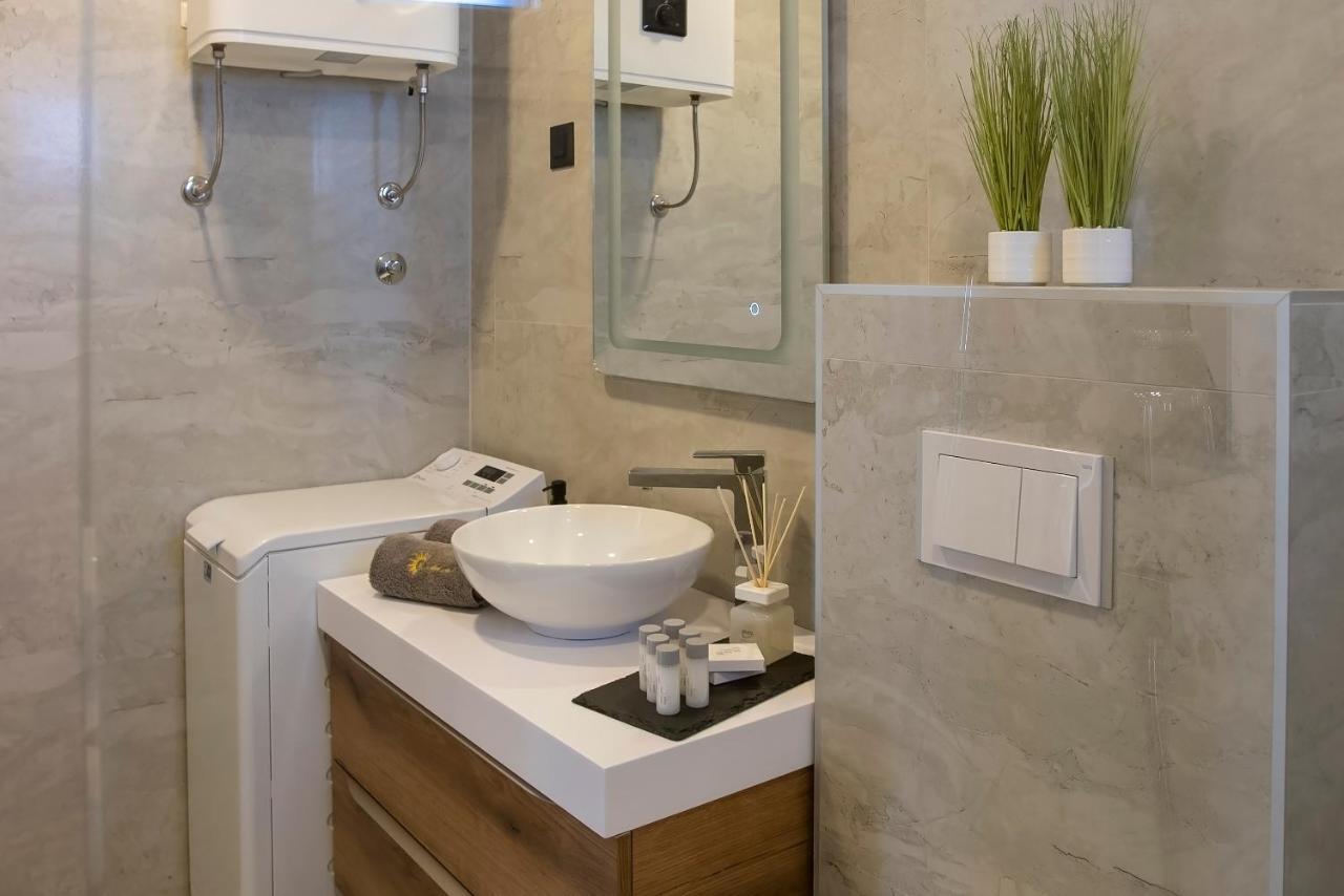 Luxury Apartment Vista Del Sole ชิเบนิก ภายนอก รูปภาพ