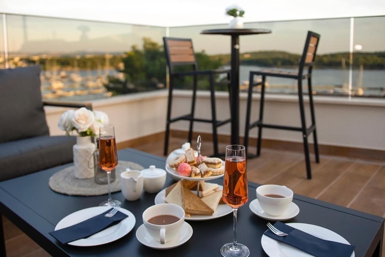 Luxury Apartment Vista Del Sole ชิเบนิก ภายนอก รูปภาพ